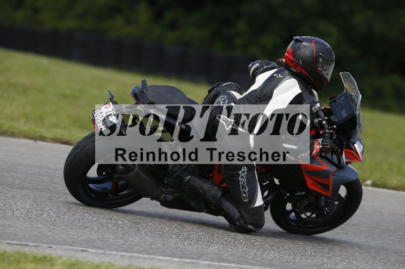 /Archiv-2024/29 12.06.2024 MOTO.CH Track Day ADR/Gruppe blau/46